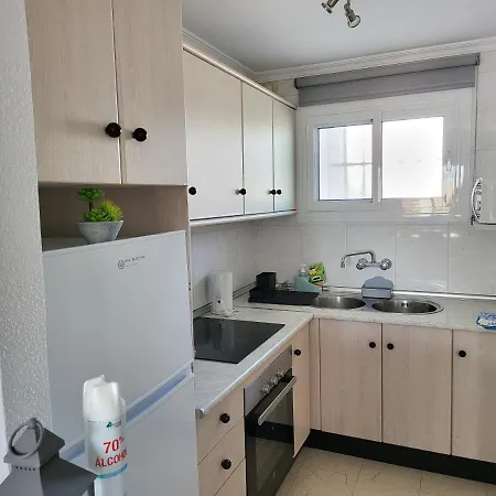 & Sea Views By Ele Apartment