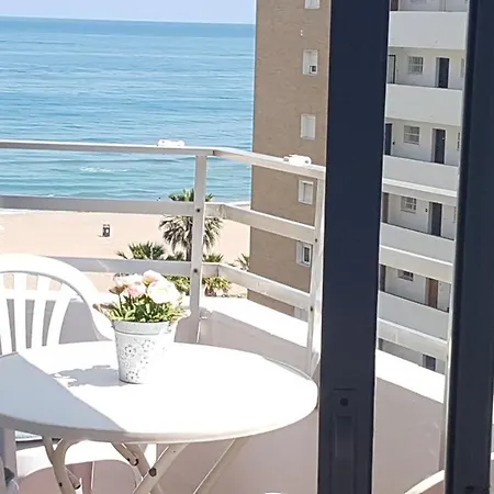 & Sea Views By Ele *